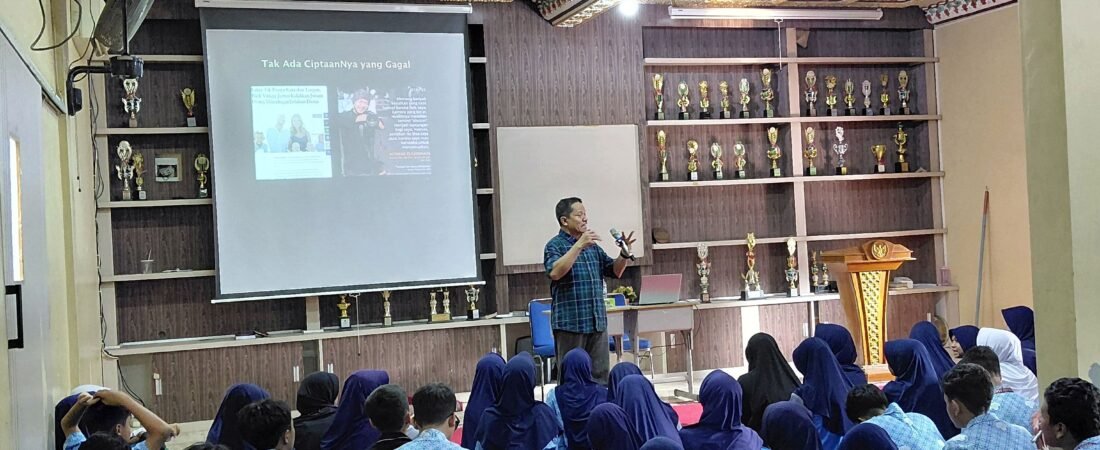 Biar Hidup Lebih Enjoy! Siswa SMPIT Pariskian Pelajari Hasil Tes STIFIn